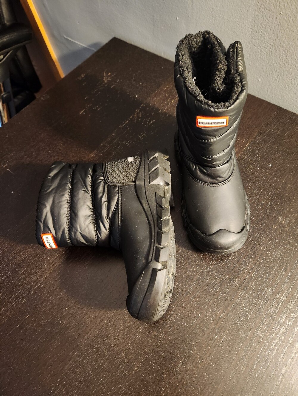 Hunter Kids Black Quilted Insulated Winter Boots. Excellent Condition
